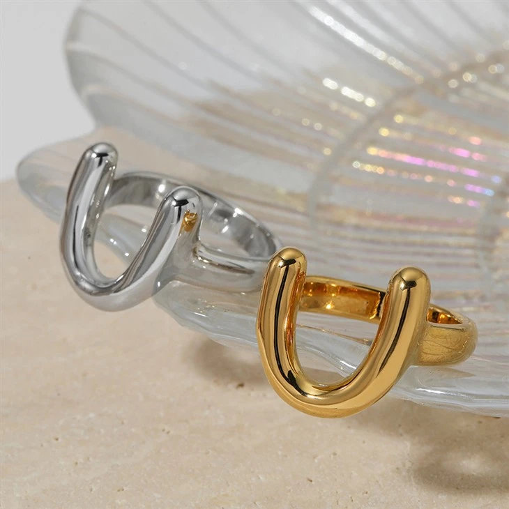 Fed Horseshoe Ring