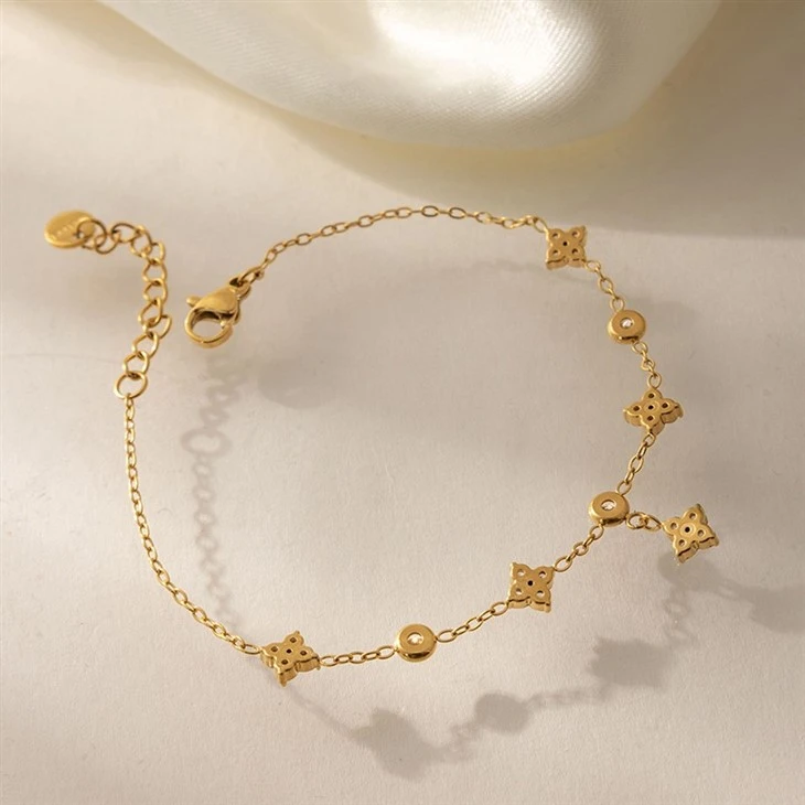 CZ Four Leaf Bracelet best